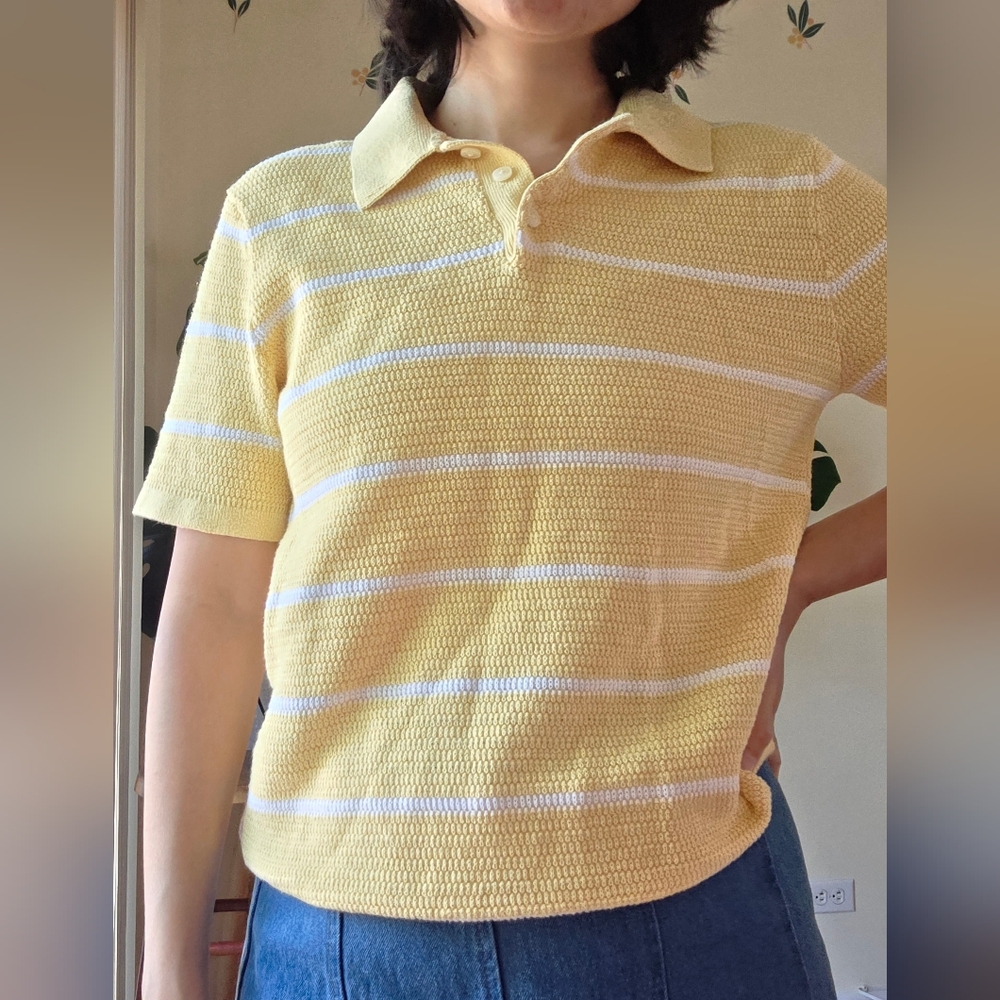 Old Navy Yellow and White Polo Sweater Size M 100% Cotton